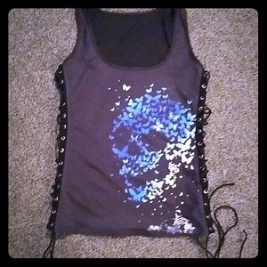 Skull tank shirt